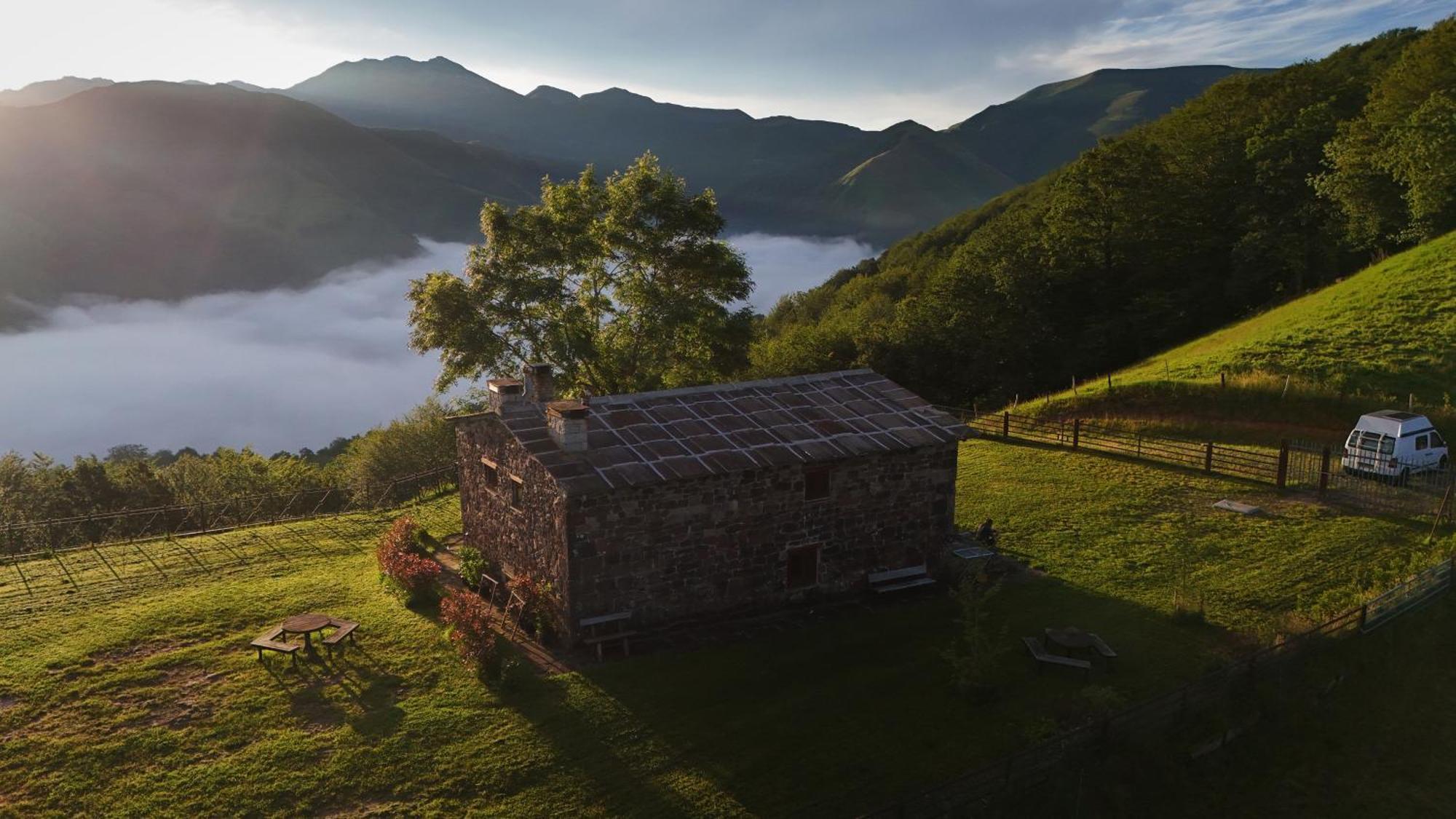 La Cabana Mirador De Los Valles Pasiegos Вега-де-Пас Экстерьер фото